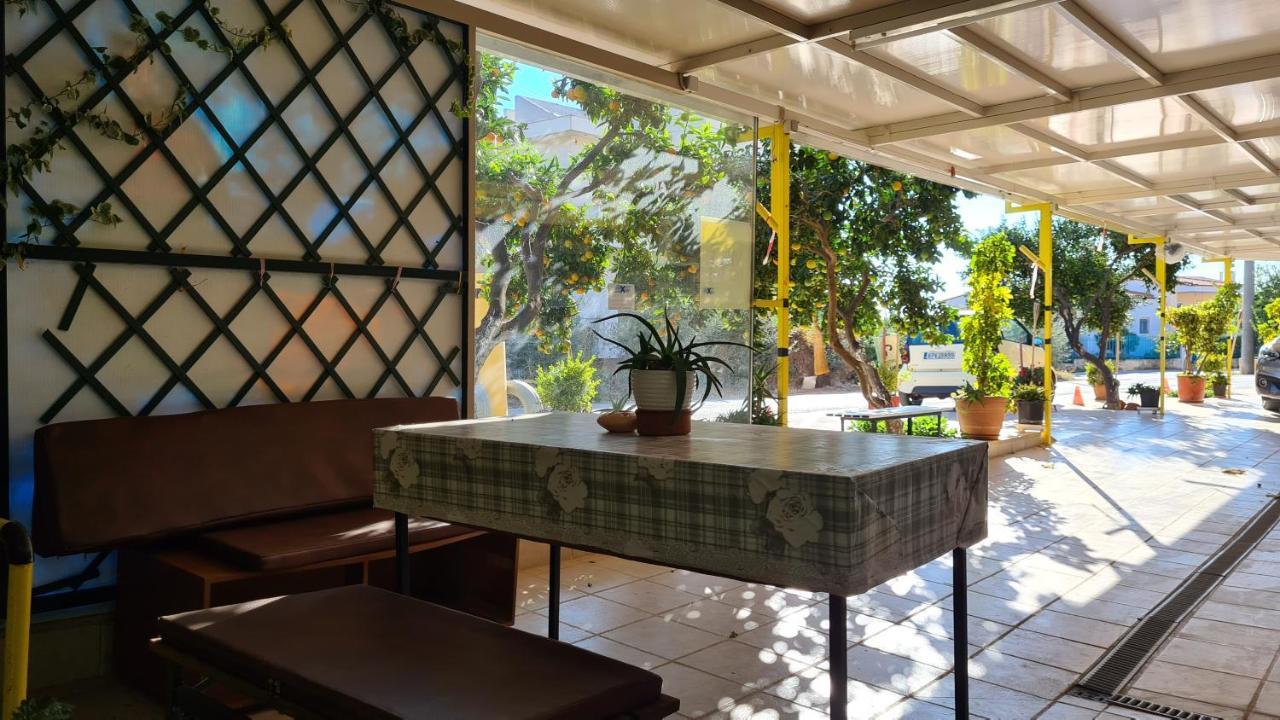 Villa George - Family Holidays Nea Makri Exterior photo